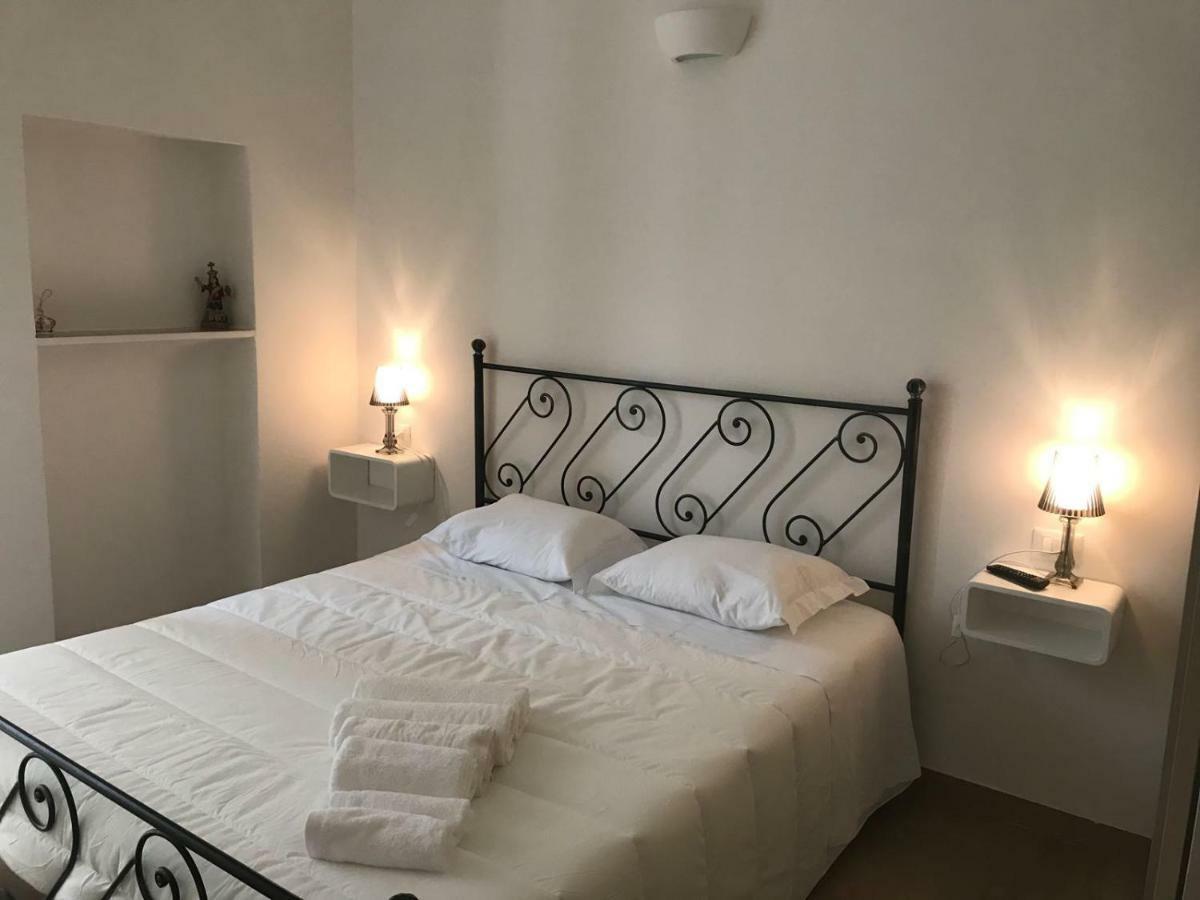 Appartamento Principe Amedeo Polignano a Mare Esterno foto