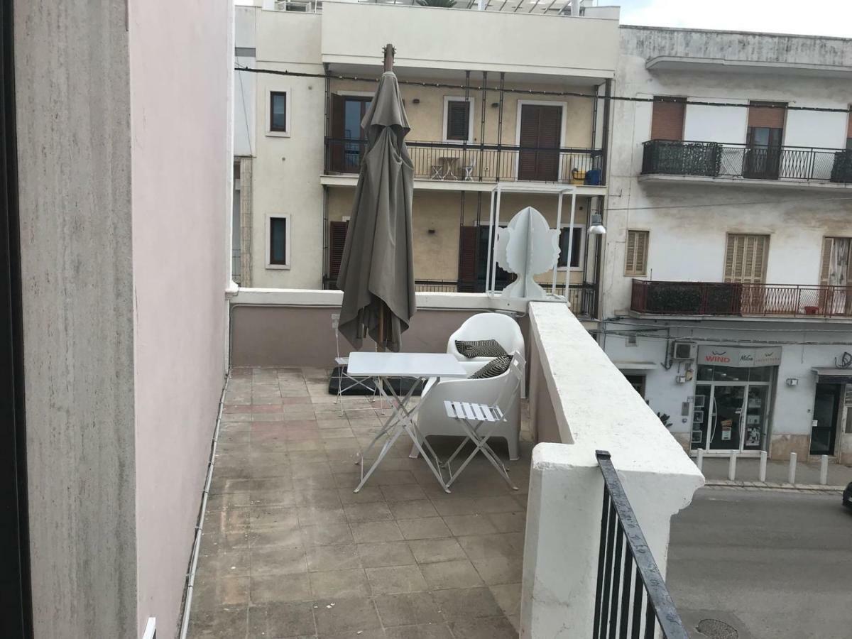 Appartamento Principe Amedeo Polignano a Mare Esterno foto